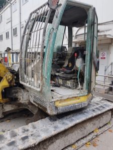 Yanmar 8T V1O Excavator